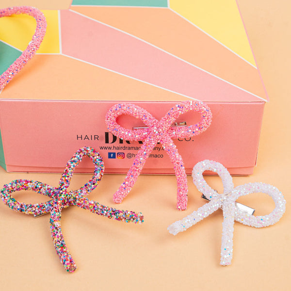 Barbie Glitter Gift Box with 3 Hair Bands and 3 Hair Bows - Pink & White