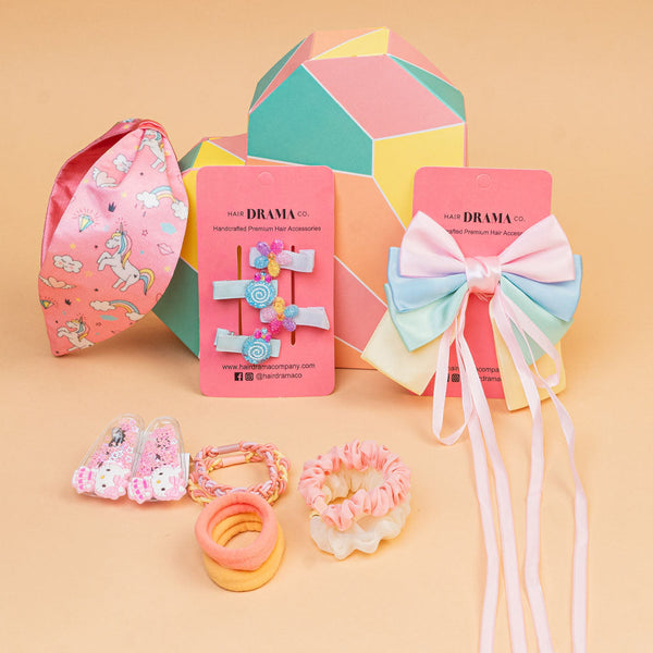 Unicorn Sparkle & Shine Gift Set with 1 Knotted Hair Band, 1 Hair Bow, 6 Hair Pins & 6 Hair Ties